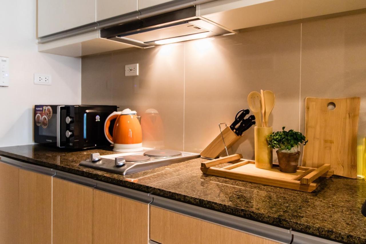 One Uptown Residence Bgc Pateros Kültér fotó