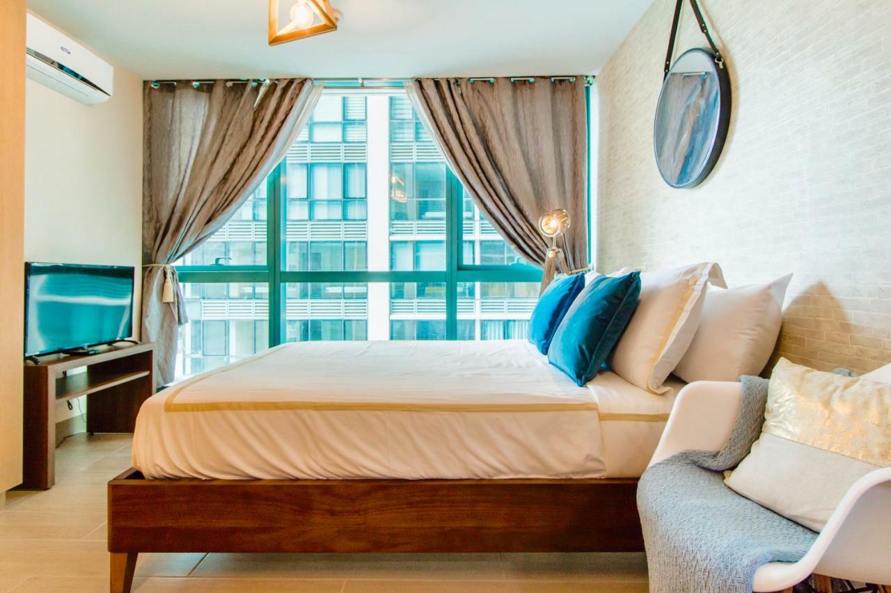 One Uptown Residence Bgc Pateros Kültér fotó