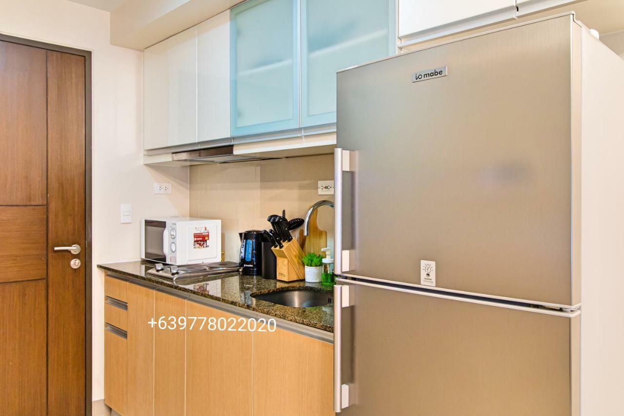 One Uptown Residence Bgc Pateros Kültér fotó