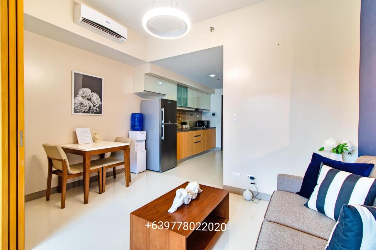 One Uptown Residence Bgc Pateros Kültér fotó
